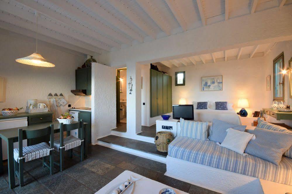 Niriides Villas Selinitsa Bagian luar foto